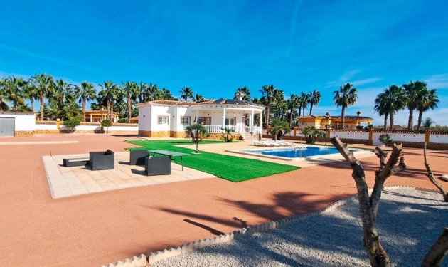 Odsprzedaż - Villa - Catral