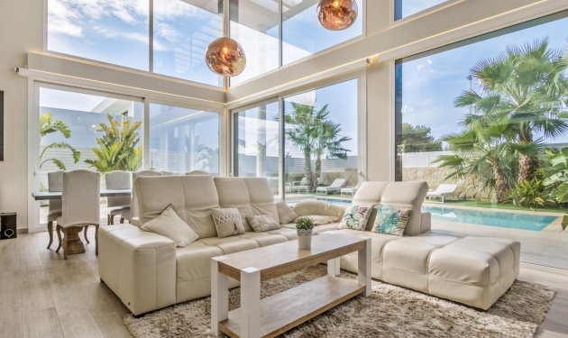 Herverkoop - Villa de Lujo - San Fulgencio