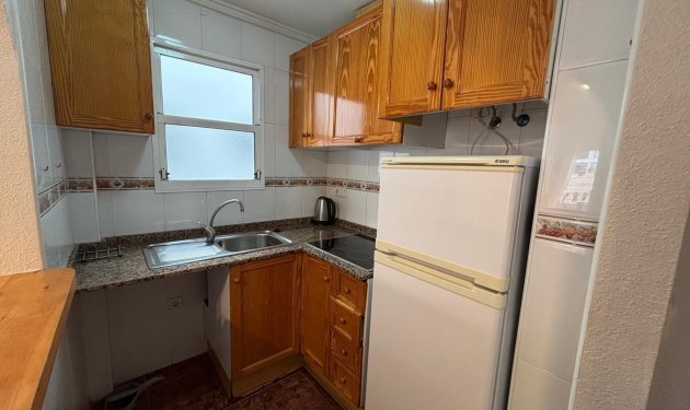 Resale - Piso - Torrevieja - Playa del Cura