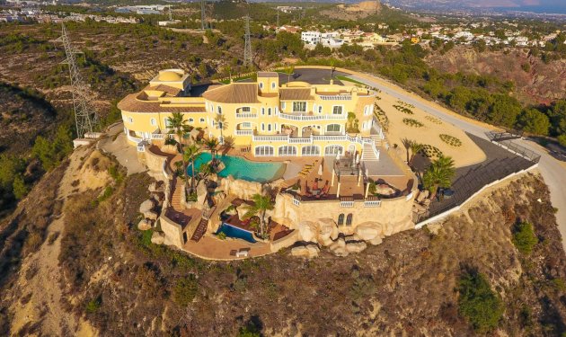 Resale - Villa de Lujo - La Nucía - Coloma