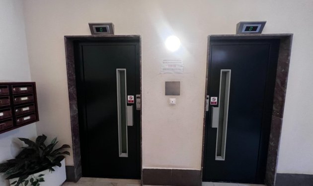 Resale - Piso - Santa Pola - Santiago bernabeu