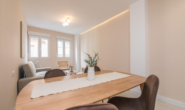 Long Term Rental - Piso - Elche - Centro