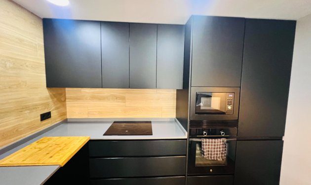 Resale - Chalet - Gran alacant - Avda. mediterraneo