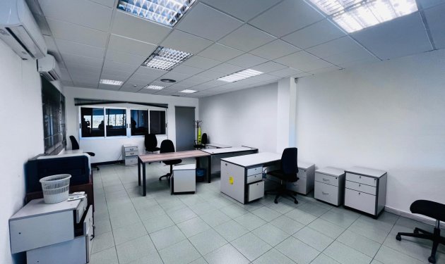 Long Term Rental - Nave industrial - Elche Pedanías - Matola