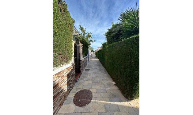 Resale - Duplex - Torrevieja - Punta Prima