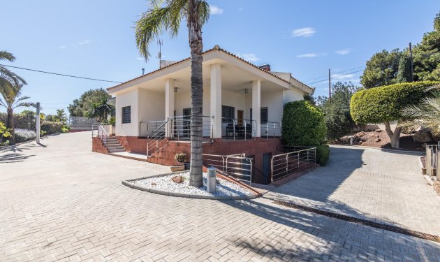 Resale - Villa de Lujo - Peña las aguilas - Peña de Las Águilas