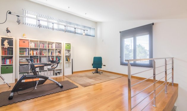 Resale - Villa de Lujo - Peña las aguilas - Peña de Las Águilas