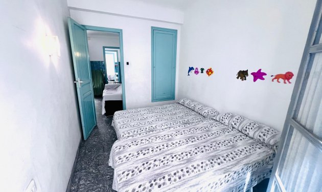 Resale - Edificio - Santa Pola - Playa Levante