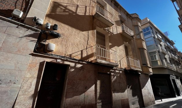 Resale - Edificio - Elche - Centro