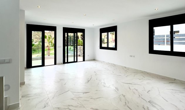 Resale - Villa de Lujo - Rojales - La Marquesa