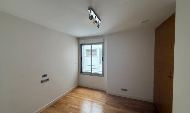 Resale - Piso - Elche - Centro