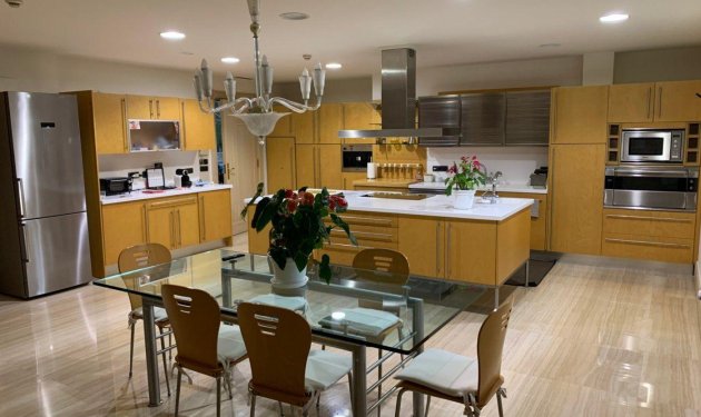 Resale - Chalet - Alicante - Playa de San Juan