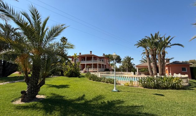 Resale - Chalet - Elche Pedanías - Valverde