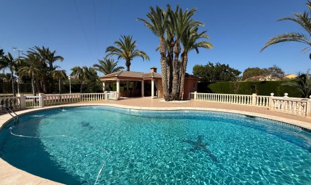 Resale - Chalet - Elche Pedanías - Valverde