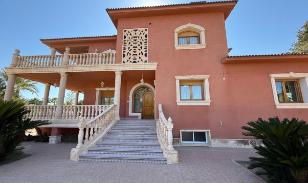 Resale - Chalet - Elche Pedanías - Valverde