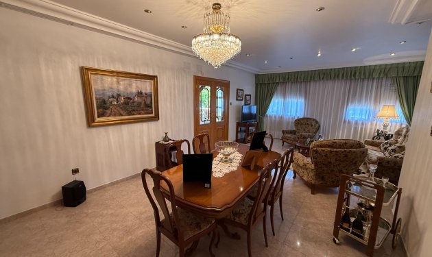 Resale - Chalet - Elche Pedanías - Valverde