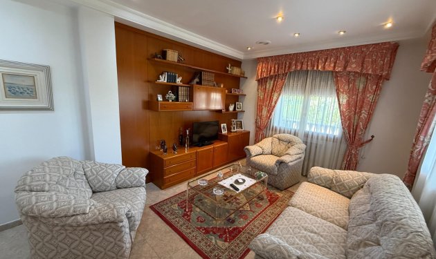 Resale - Chalet - Elche Pedanías - Valverde