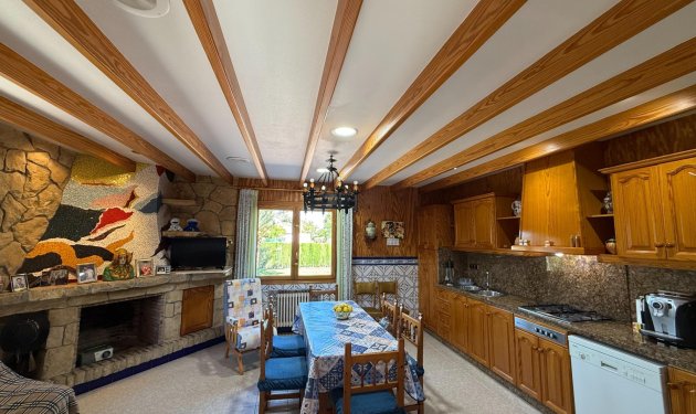 Resale - Chalet - Elche Pedanías - Valverde