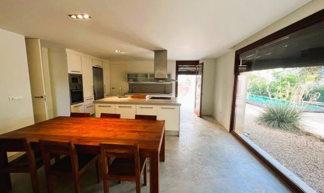 Resale - Chalet - Elche Pedanías - Valverde