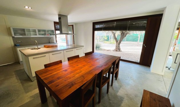 Resale - Chalet - Elche Pedanías - Valverde