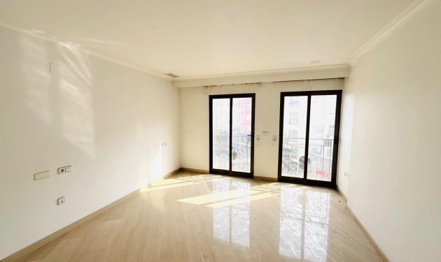 Resale - Piso - Elche - Centro