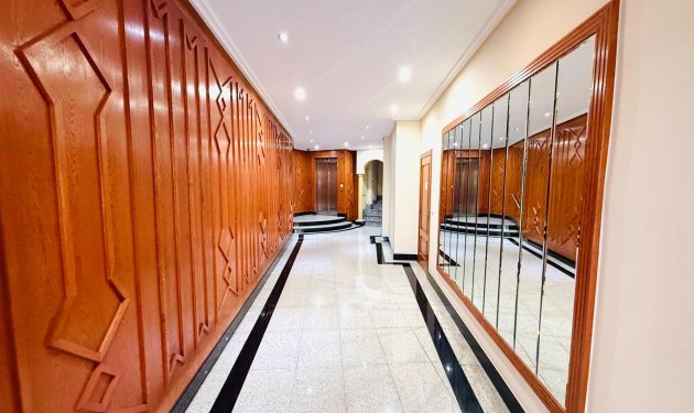 Resale - Piso - Elche - Centro