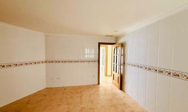 Resale - Piso - Elche - Centro