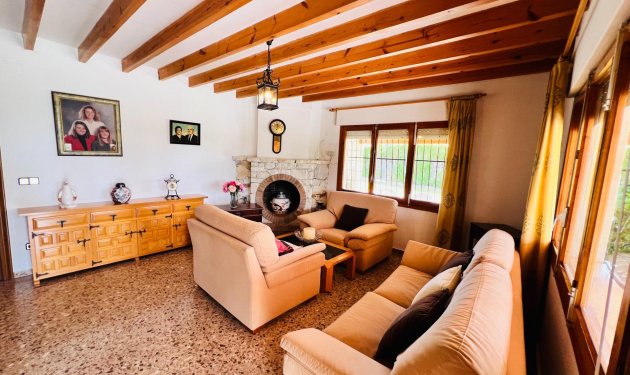 Resale - Chalet - Elche Pedanías - Maitino-Perleta