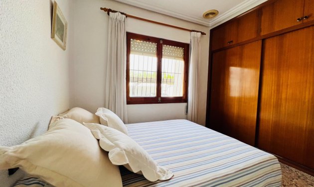 Resale - Chalet - Elche Pedanías - Maitino-Perleta