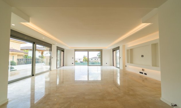 New Build - Chalet - Elche Pedanías - Peña las Águilas