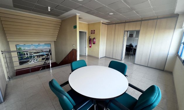 Long Term Rental - Nave industrial - Alicante - Poligono de atalayas