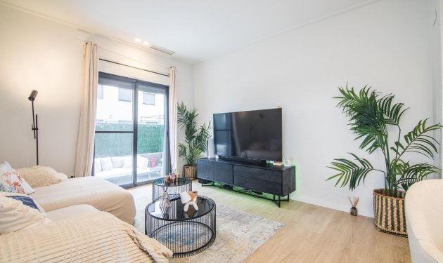 Resale - Planta baja - Elche - Travalón