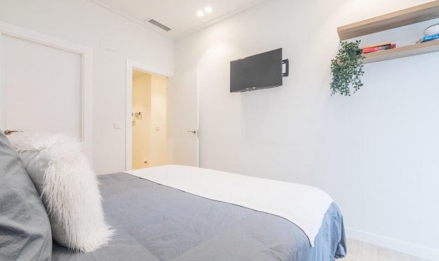 Resale - Planta baja - Elche - Travalón