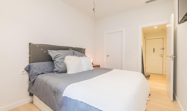 Resale - Planta baja - Elche - Travalón