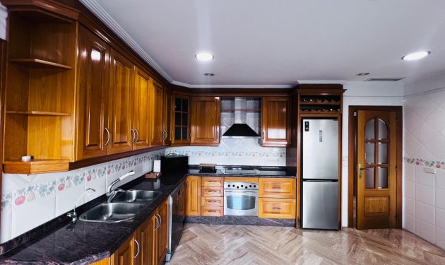 Resale - Piso - Elche - Centro