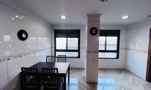 Resale - Piso - Elche - Centro