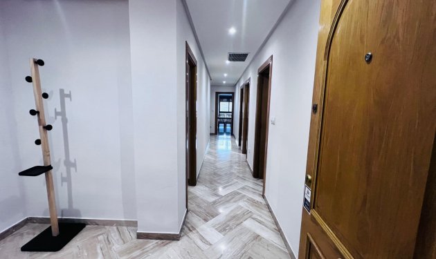 Resale - Piso - Elche - Centro