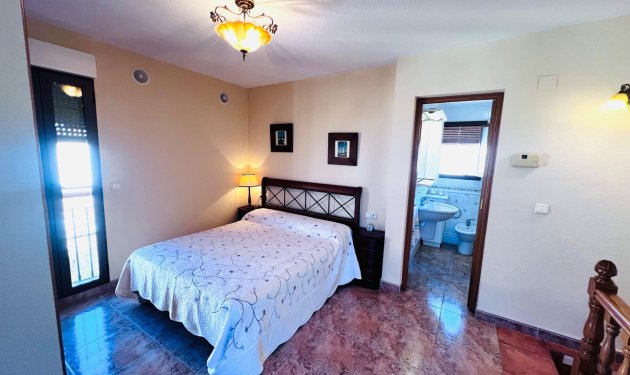 Resale - Bungalow - Santa Pola - Varadero