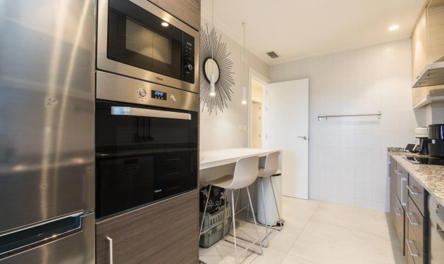 Resale - Planta baja - Elche - Travalón