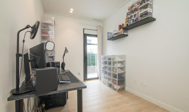 Resale - Planta baja - Elche - Travalón