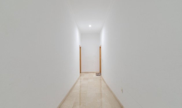 Resale - Planta baja - Elche - Travalón