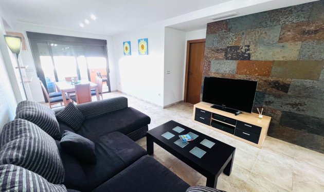 Resale - Piso - Arenales del Sol