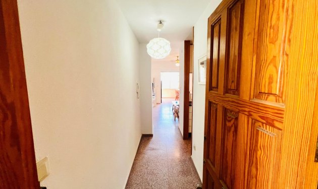 Herverkoop - Apartamento - Arenales del Sol