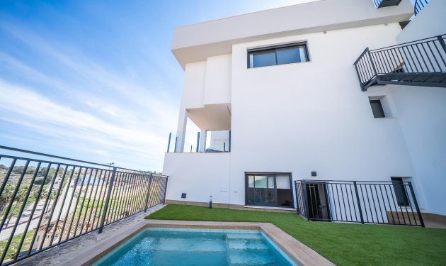 Resale - Villa - Algorfa - Comunidad valenciana