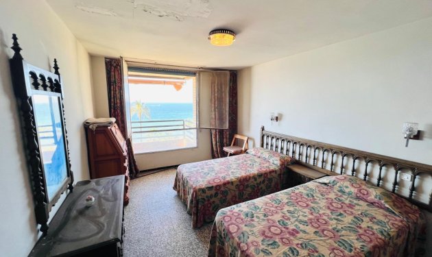 Resale - Apartamento - Santa Pola - Santiago bernabeu