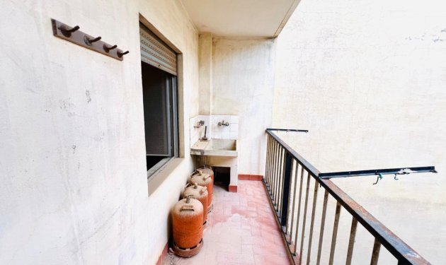 Resale - Apartamento - Santa Pola - Santiago bernabeu