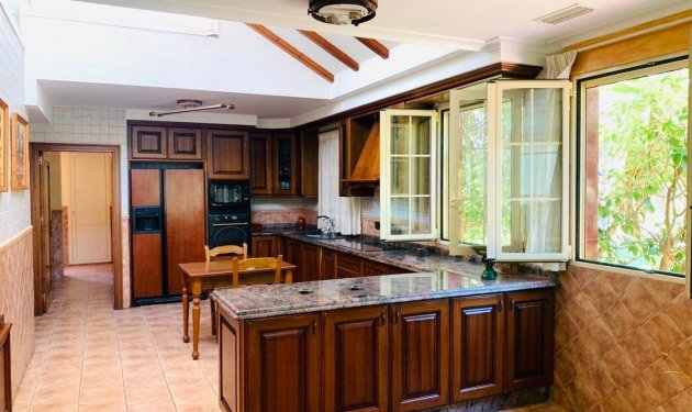 Resale - Chalet - Elche Pedanías - Alzabares