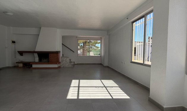 Resale - Chalet - Peña las aguilas - Peña de Las Águilas