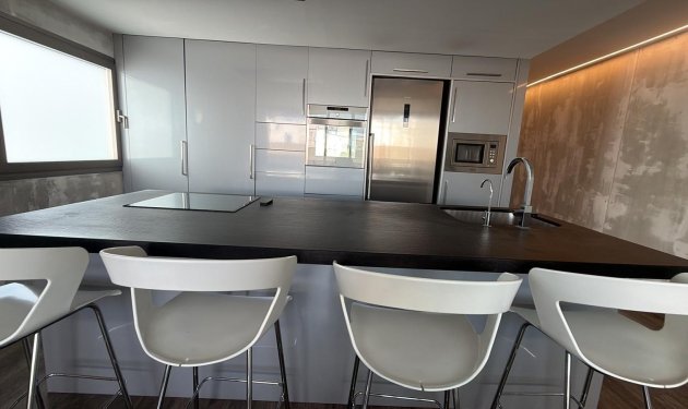 Resale - Penthouse - Elche - Center