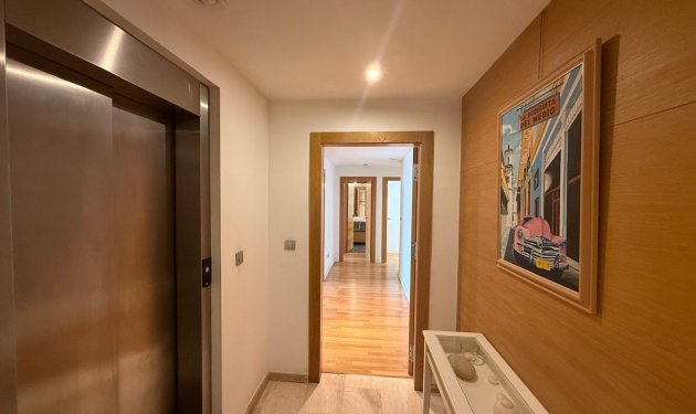 Resale - Piso - Elche - Centro